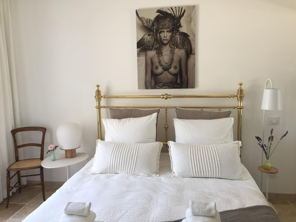 Le Mas Des Lauriers Bed and Breakfast Paradou Buitenkant foto